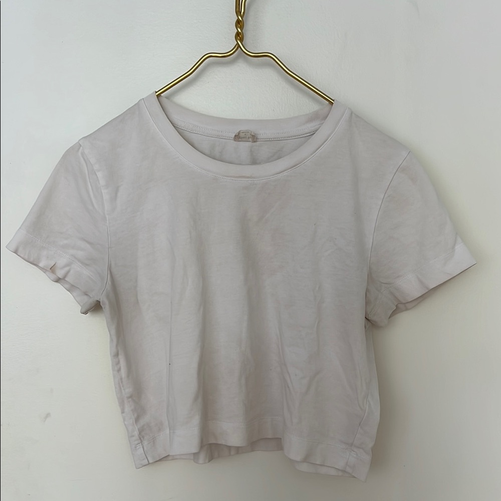 Wilfred Gray Crop T-Shirt with Crew Neck and Short Sleeves